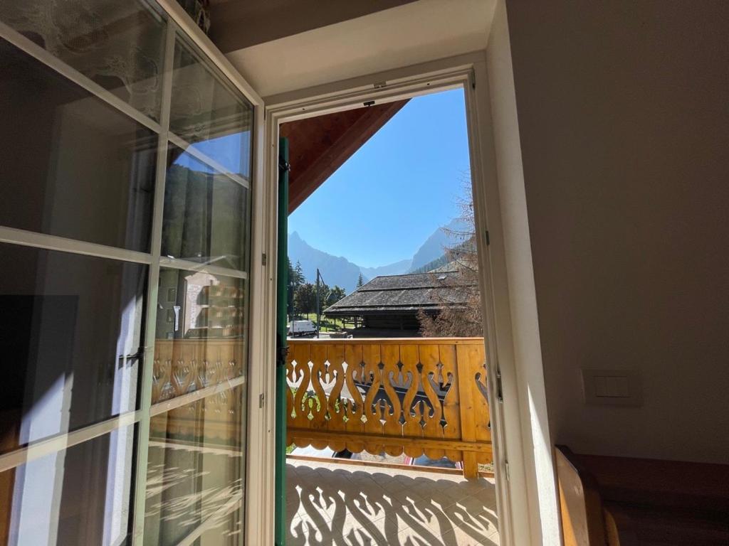 Appartamento Casa Cesarina By Ama Val Di Fassa Canazei Esterno foto