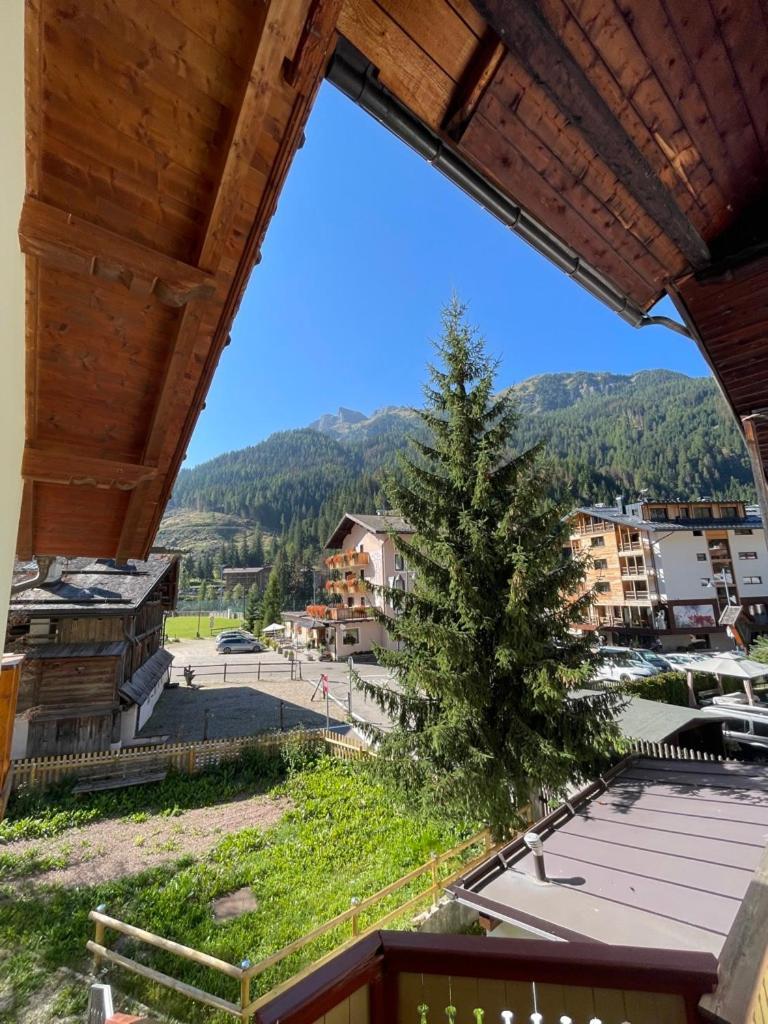 Appartamento Casa Cesarina By Ama Val Di Fassa Canazei Esterno foto